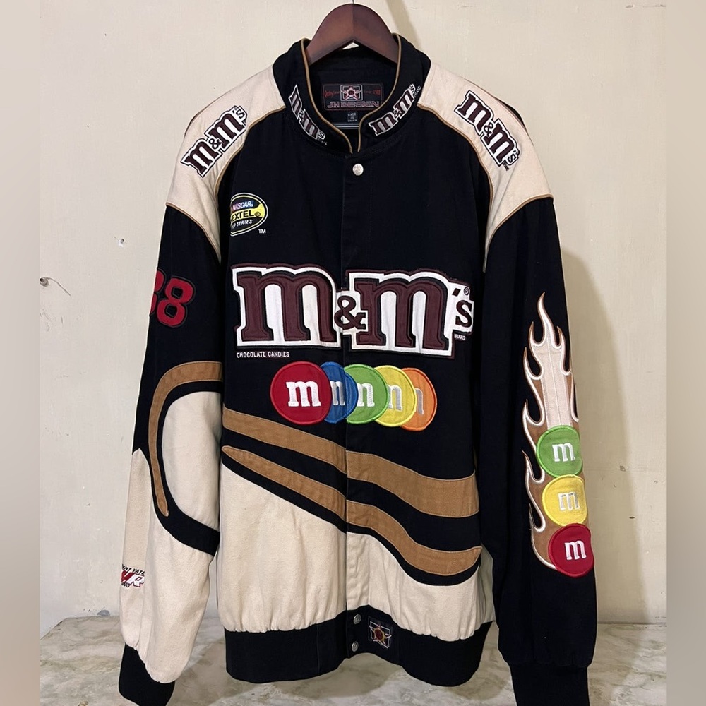 ISO LOOKING FOR AUTHENTIC M&M NASCAR RACING JACKET